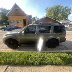 2005 Nissan Pathfinder