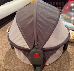 Baby dome travel sleeper free with a purchase