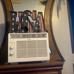 Midea Ac Up To 150 Sq 