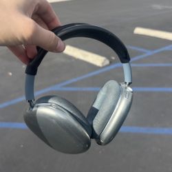airpod max newest gen