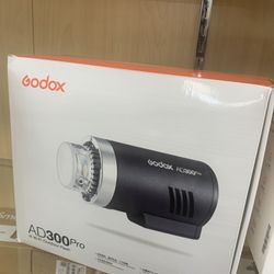 Godx AD300 Pro