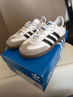 FREE Sambas Size9 Toddler