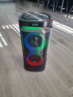 Bosina Bluetooth buenas condisiones trabaja vien