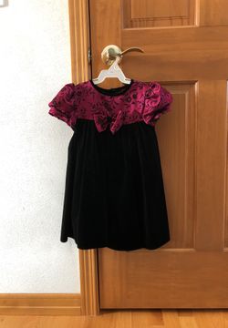 Maroon and black velvet Christmas dress - Size 4T