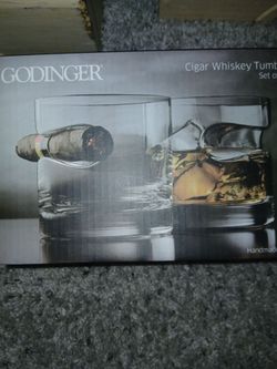 Cigar whiskey tumblers