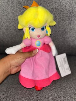 Nintendo Super Mario Princess Peach plush