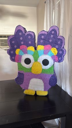 Custom Piñatas
