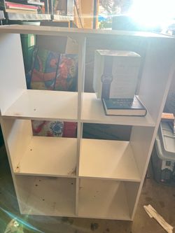 White 6-box shelf