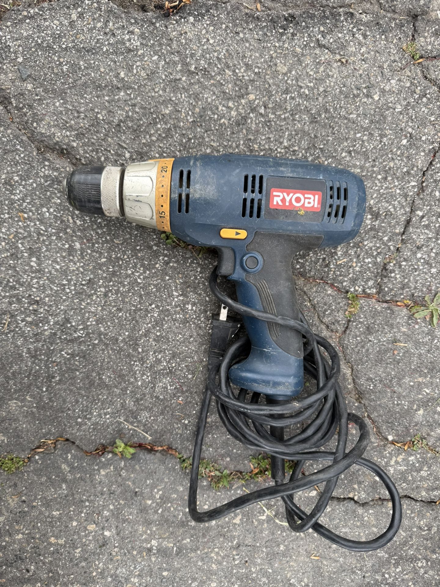Ryobi Drill Taladro