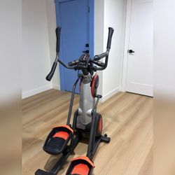 M5 Bow Flex Max Trainer - Good - East Los Angeles, CA