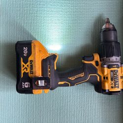 Dewalt Drill 20v With Battery 