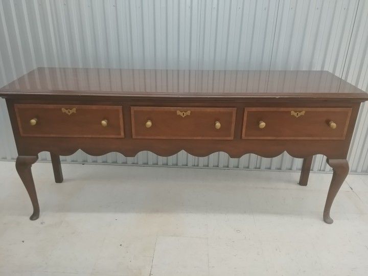 Kittinger Sideboard Buffet Vintage or Best Offer