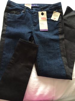 Levi girls stretch size 10 skinny jeans. Levi’s