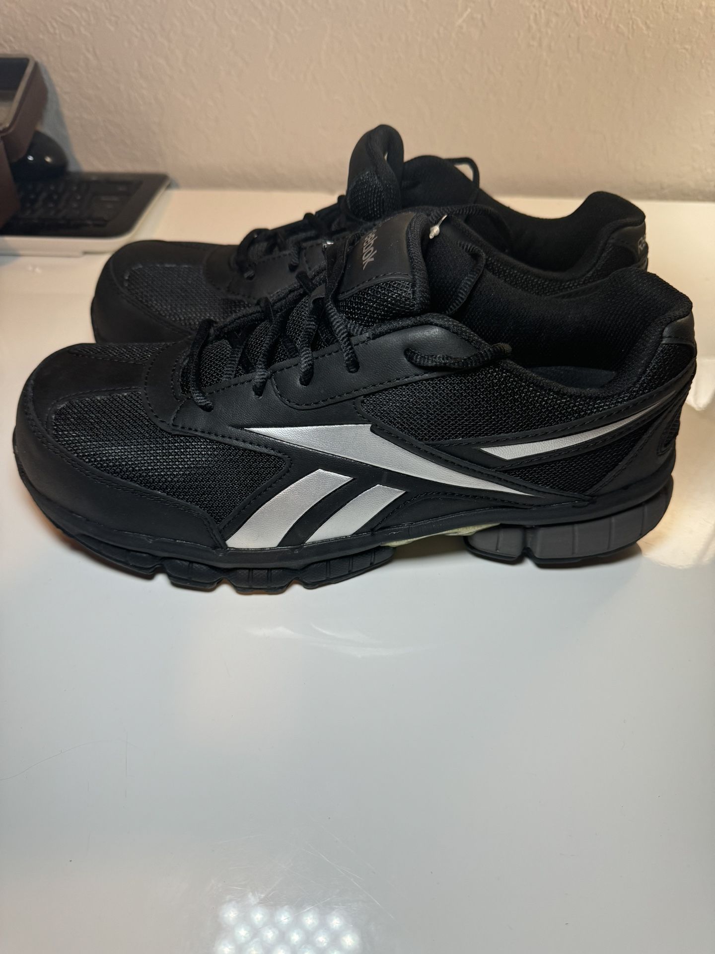 Reebok Composite Safety Toe RB4895 Men's Ketia Cross Trainer Black/Silver