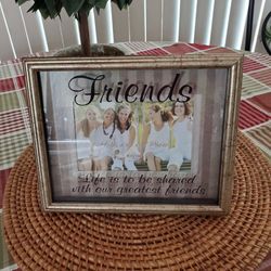 Pretty Friendship Frame In Excellent Condition, Includes Frame Only