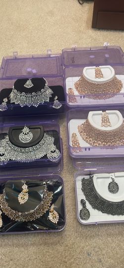 Last Minutes New Year Gift Starts $3