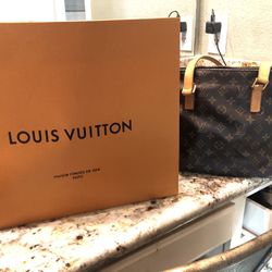 Louis Vuitton Medium Tote