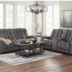 Grey Reclining Sofa’s