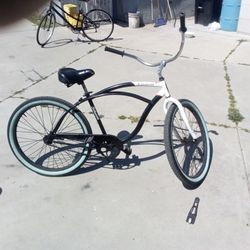 Schwinn Windwood beach Cruiser 