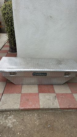 Kobalt aluminum truck tool box￼