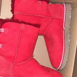 Red Ugg Boots 