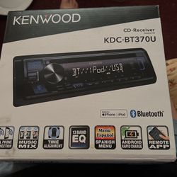 KENWOOD CD receiver