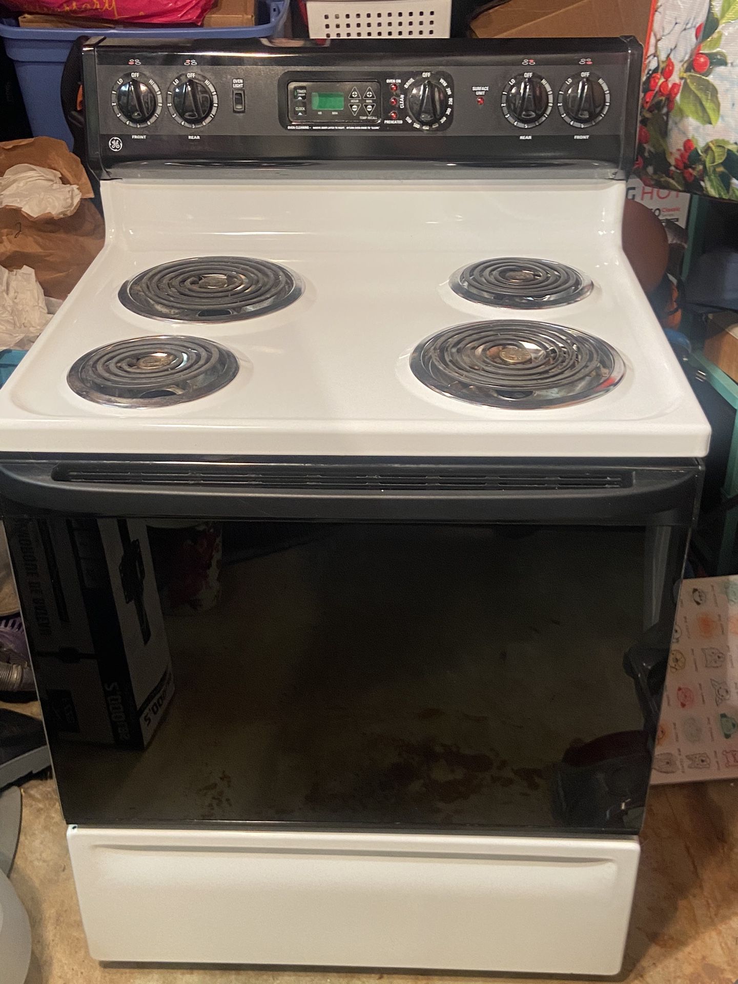 GE Electric Oven / Stovetop Excellent Condition