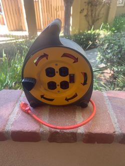 Manual Wind-Up Extension Cord Reel - 20ft - 4 Grounded Outlets - Built-In Circuit Breaker
