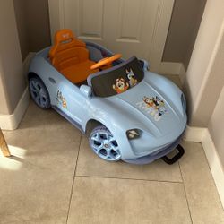 Bluey Ride On Convertible