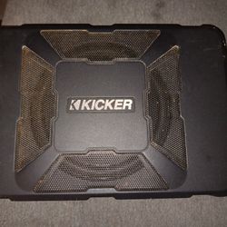 Kicker Hideaway Compact Power Subwoofer  2 In 1