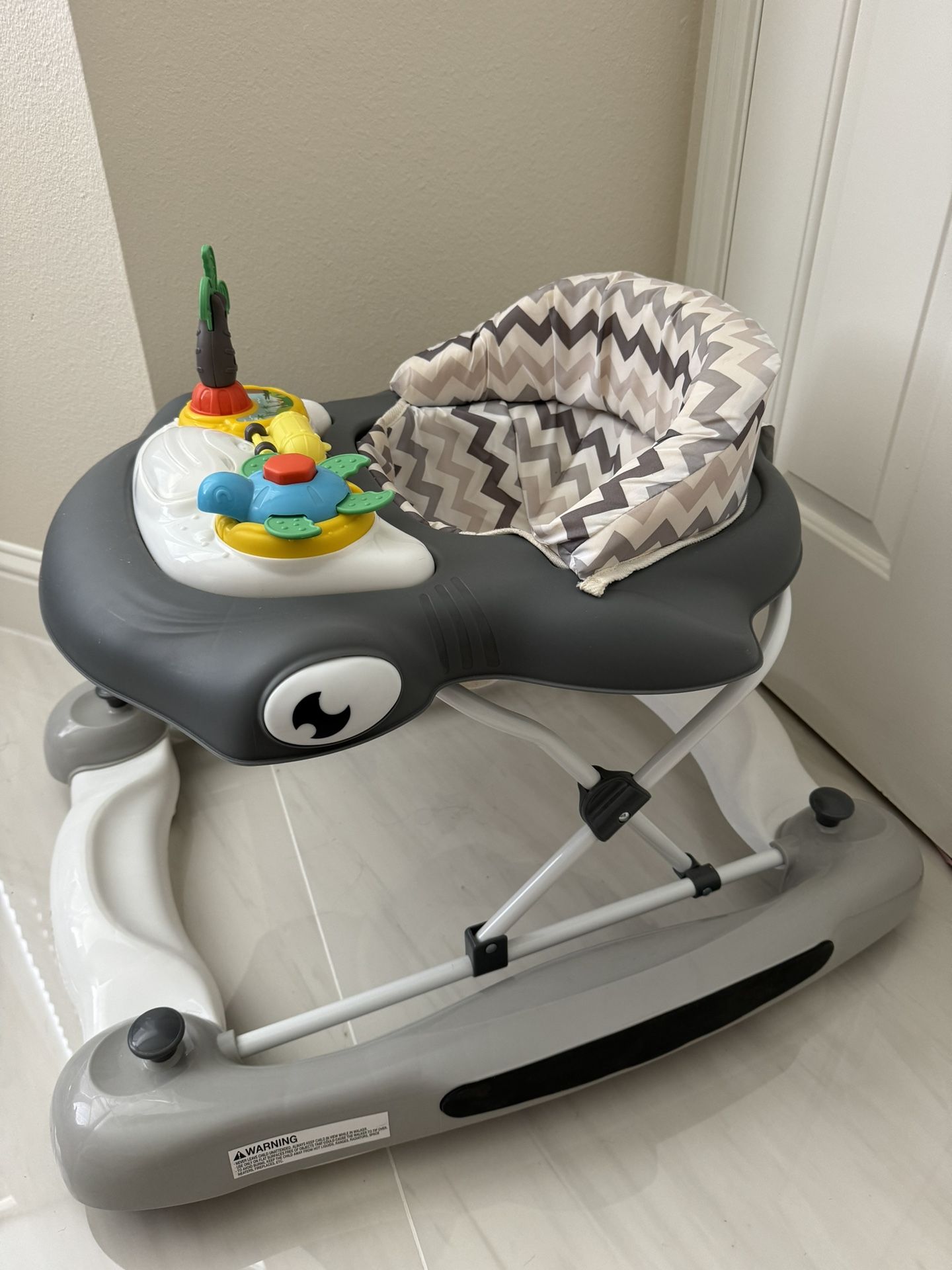 Dream On Me Baby Walker