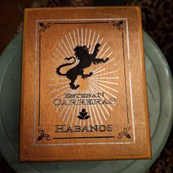 WOODEN CIGAR BOX - ESTABAN CARRERAS