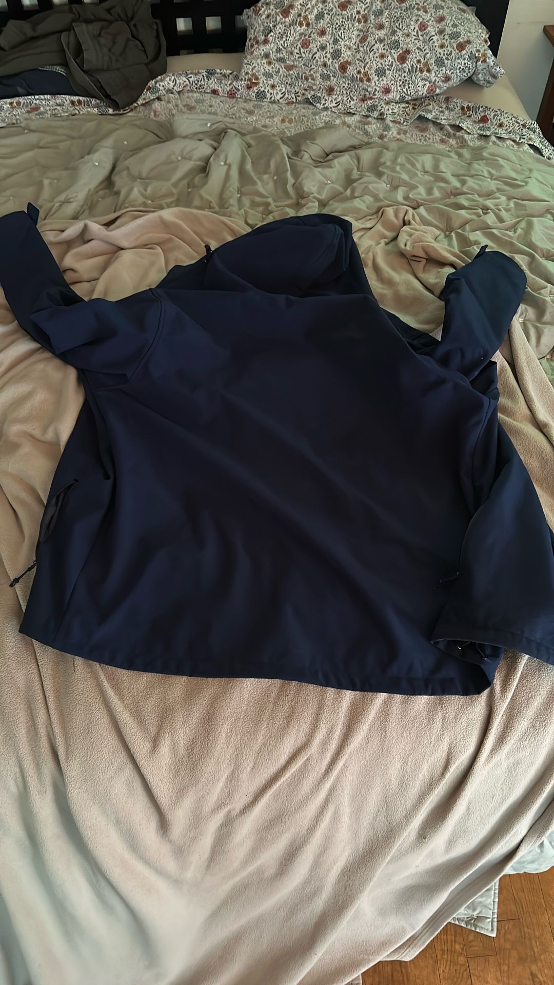Qualify Jacket