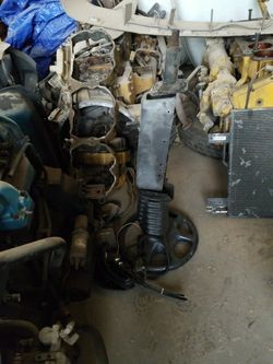 Many heavy duty truck parts