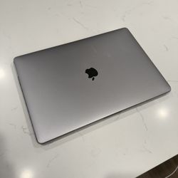 MacBook Pro 15 Inch Touch Bar 