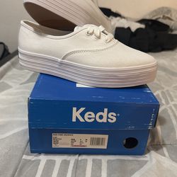 WOMENS Keds Size 7