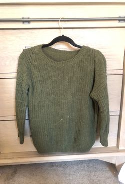 Thick sweater medium/ large