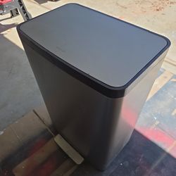 Kohler Trash can