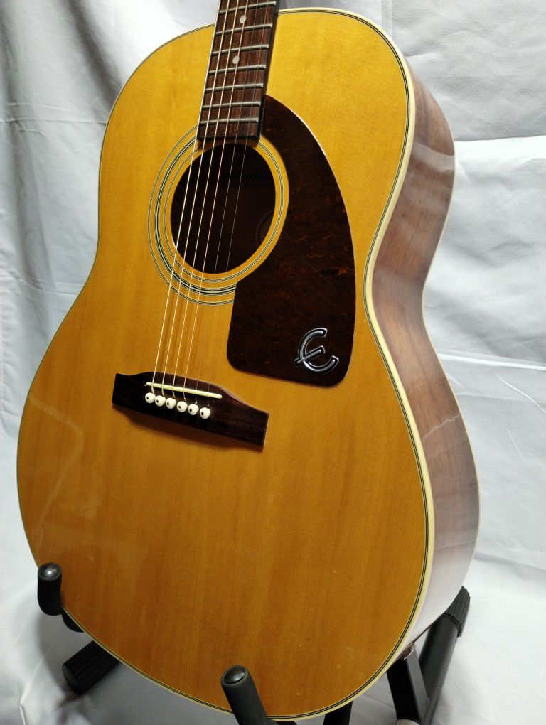Epiphone AJ15e na Acoustic Guitar 