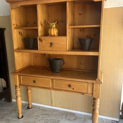 Two Pieces Hutch 