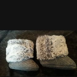  BABY FAUX FUR BOOTS
