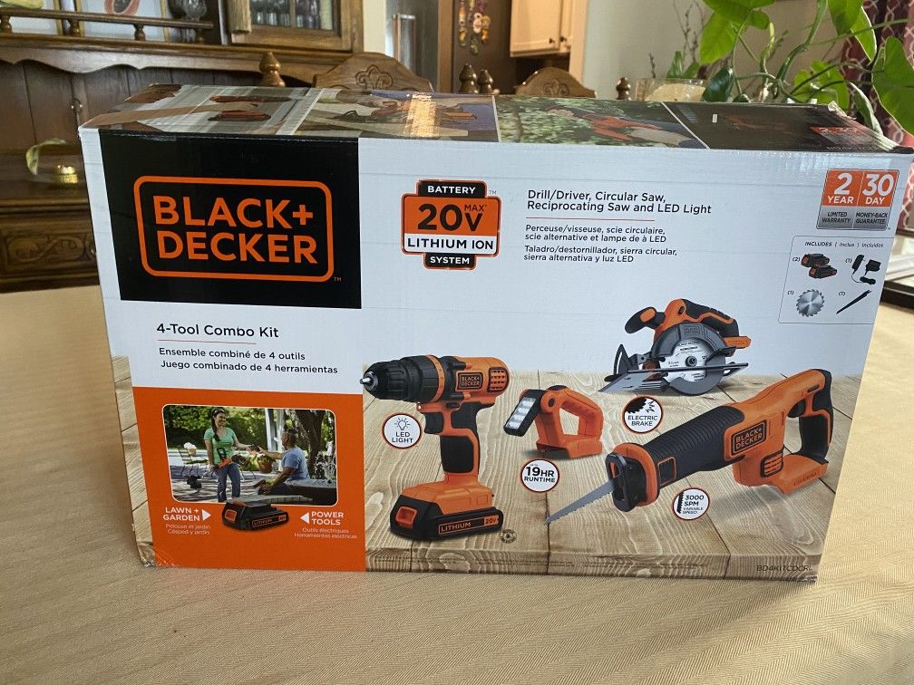 Brand New Black And Decker Tool Combo Kit With Utility Knives And Drill Bits