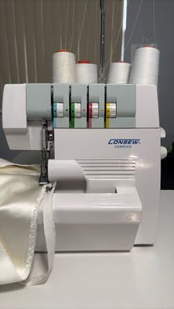 Máquina de coser Merrow