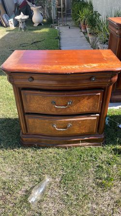 Bedroom dresser’s