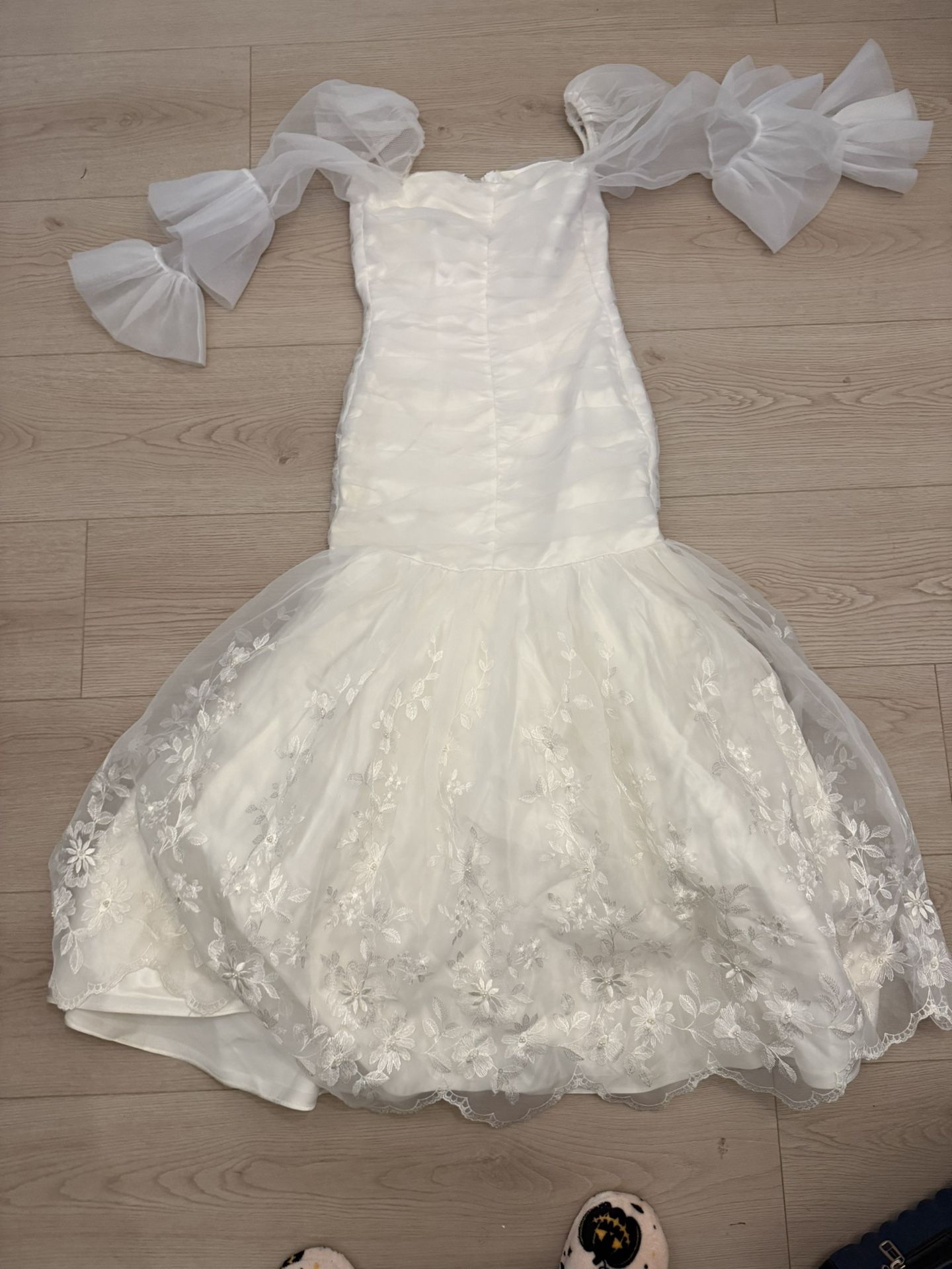 Size 0 Wedding Dress
