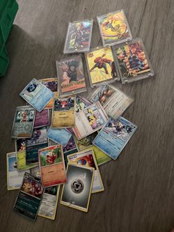 Old Japanese Pokémon cards and marvel cards