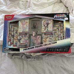 Pokemon Prismatic Evolutions Premium Figure Collection