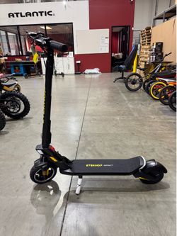 Electric scooter