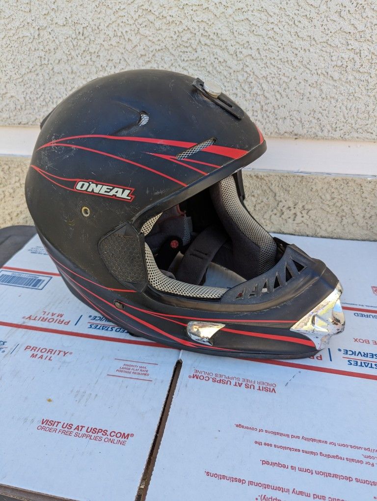 Oneal Riding Helmet Sz XL. LOCATED IN WASCO
