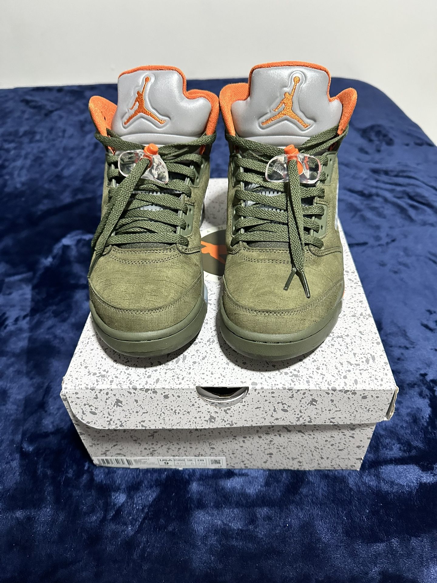 Jordan 5 Olive Size 9